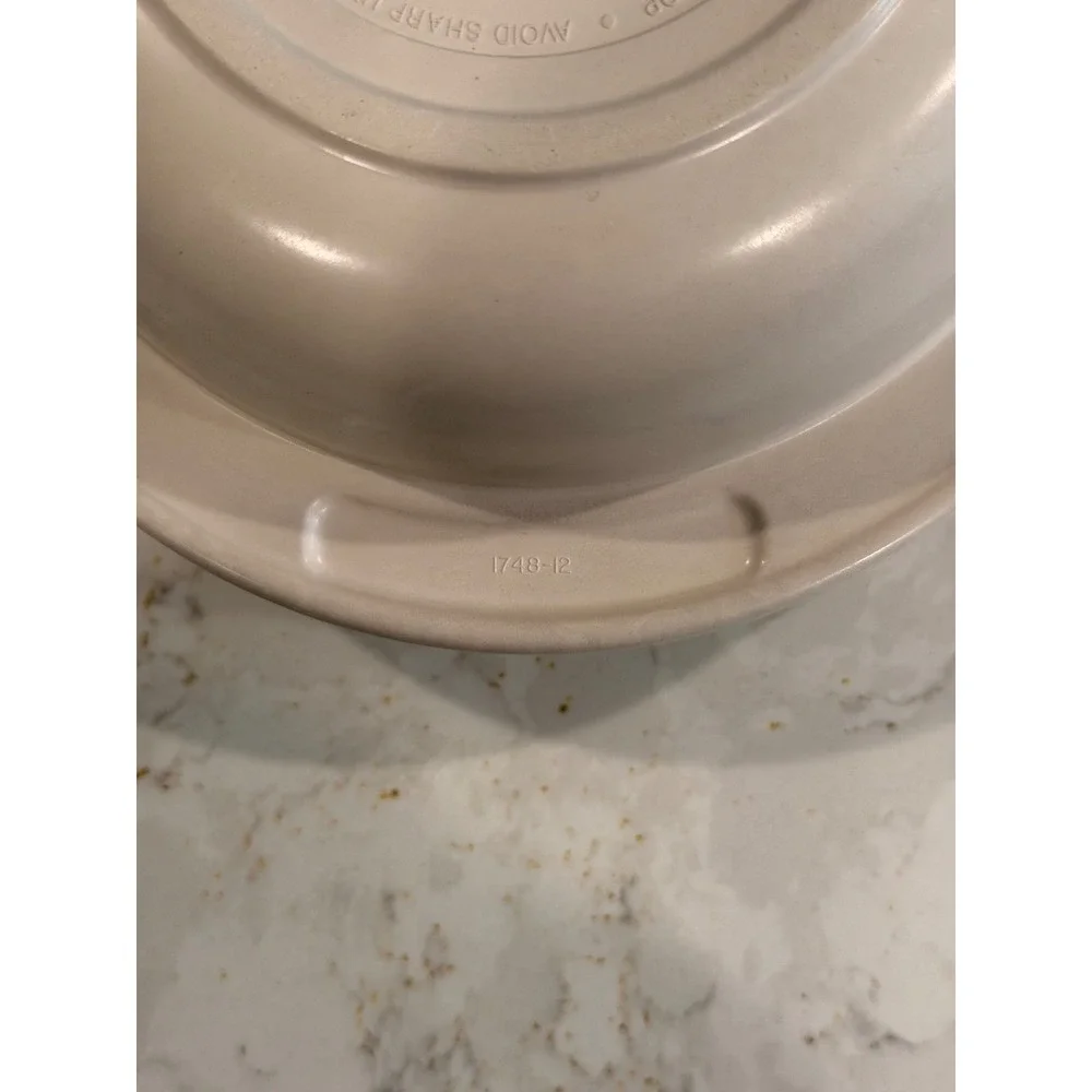 Vintage Tupperware Ultra 21 Almond Beige 500mL Round Casserole Dish Lid 1748-12